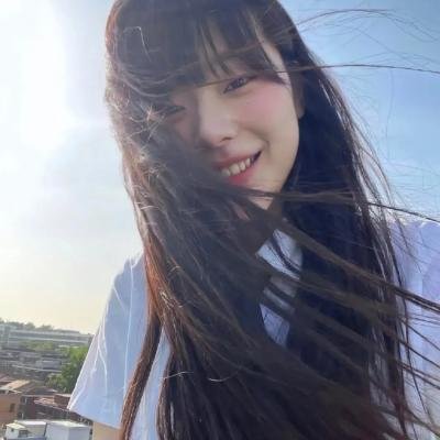 运动鞋